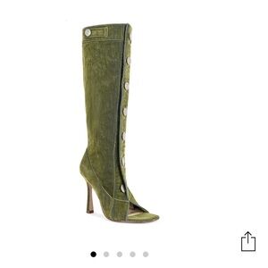 ****FIRM PRICE****Azelea Wang boots - Stylish Green Knee-High Women's Boots.
